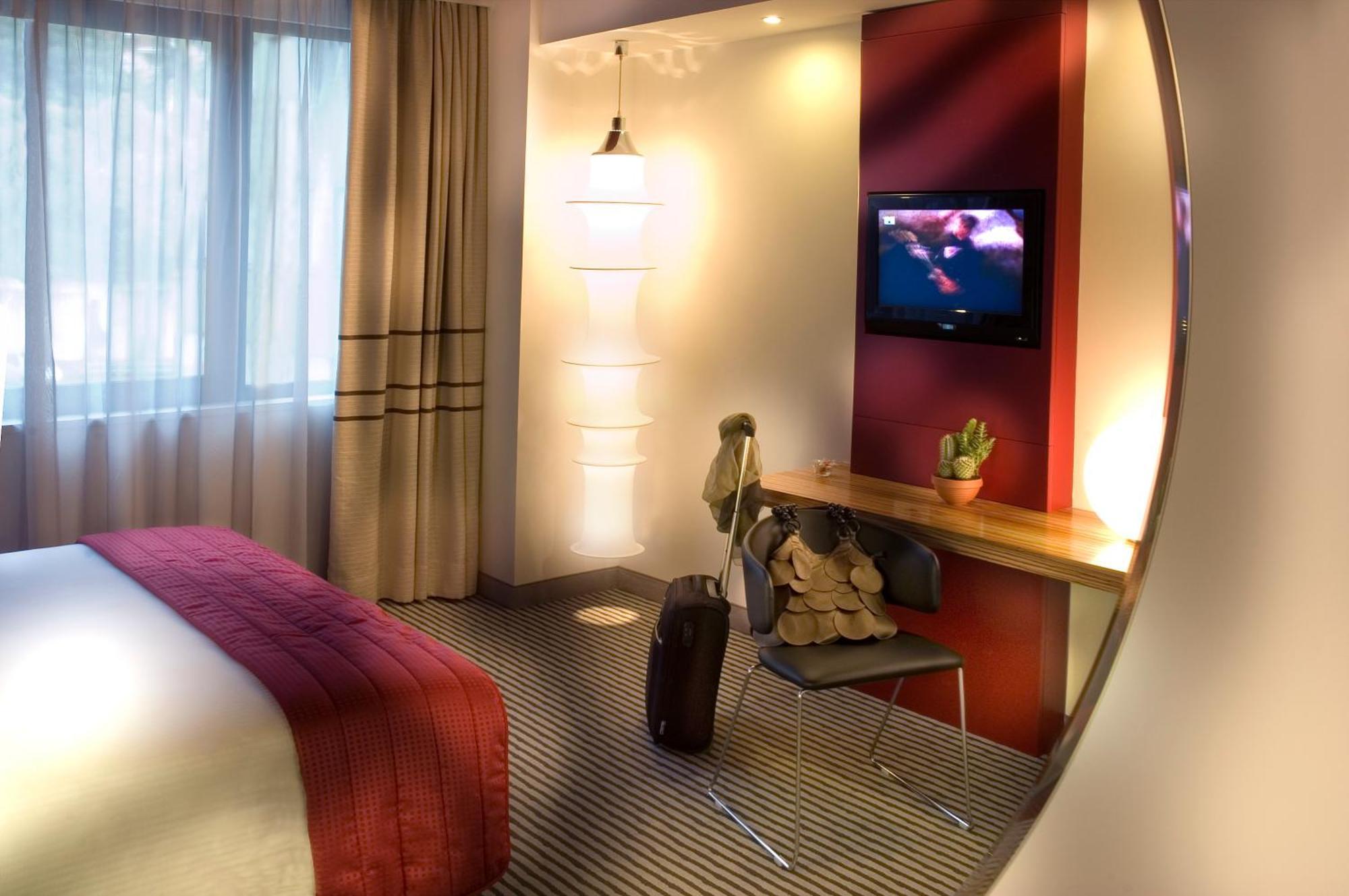 Hotel Rome Pisana Esterno foto