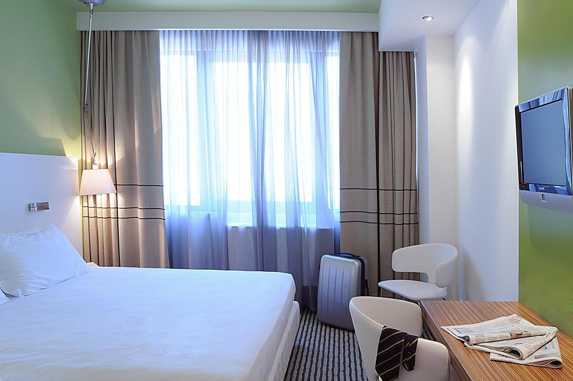 Hotel Rome Pisana Esterno foto