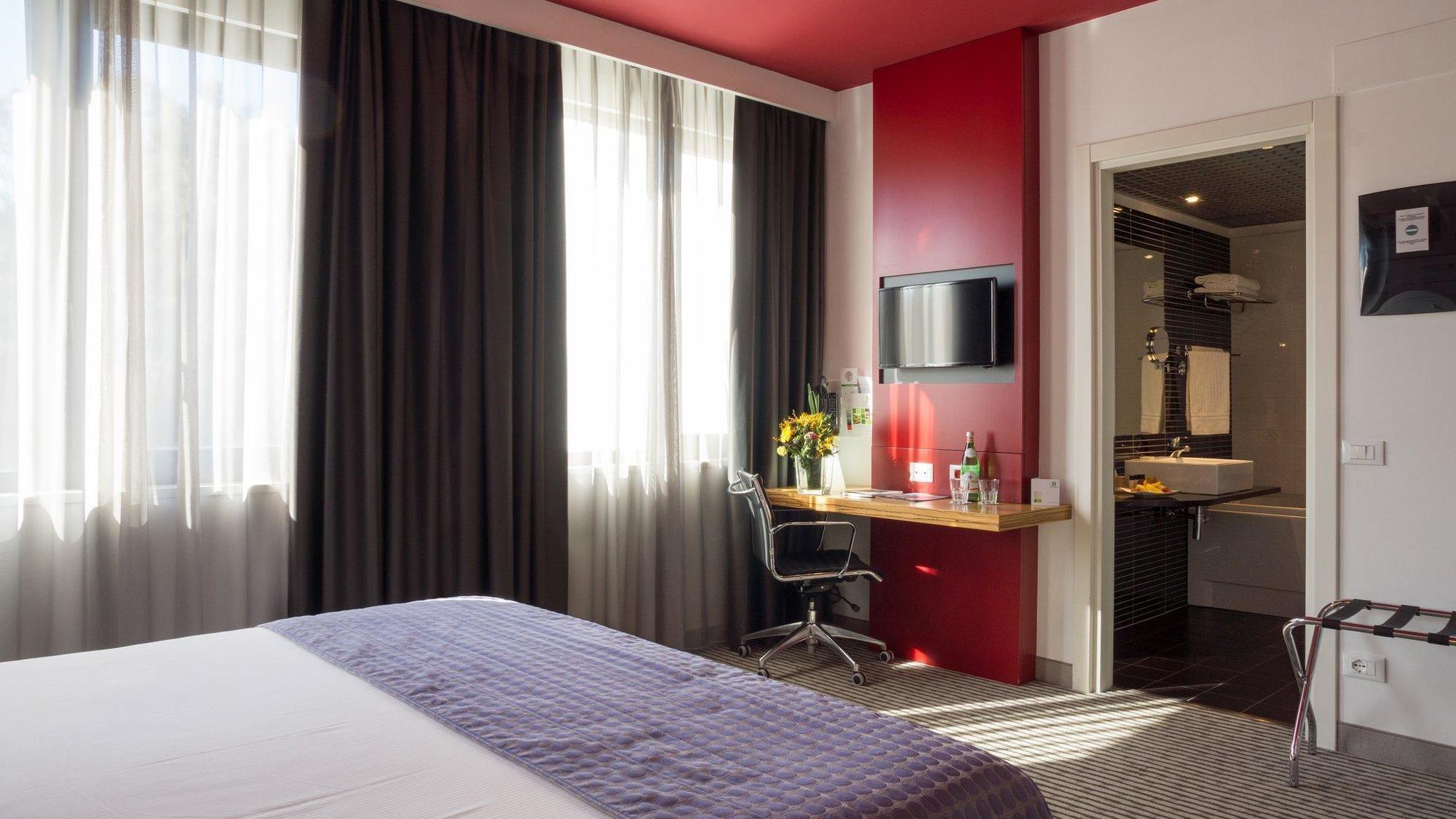 Hotel Rome Pisana Esterno foto